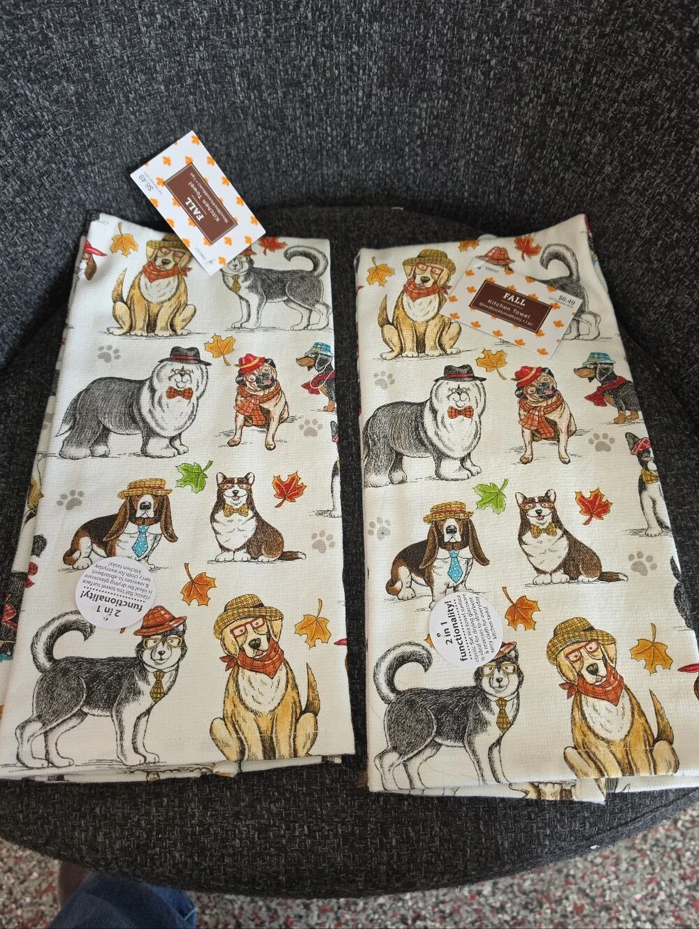 NWT Set Of 2 Dapper Dogs Fall Kitchen Towels 16